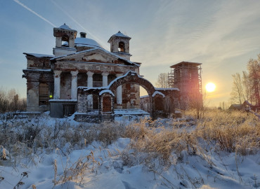 Фонд "Белый Ирис" спасает уникальный Петропавловский храм в Тверской глубинке